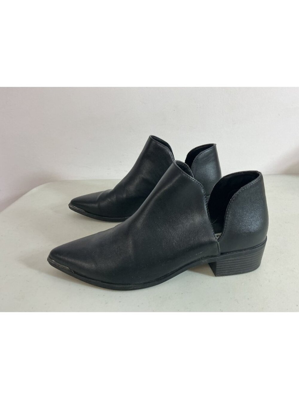 Design Lab Western Leather Ankle Boots Pointy Toe Womens 9